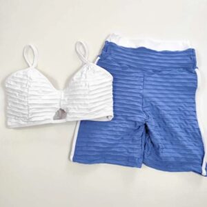 Conjunto Short Brocado Azul Claro e Branco